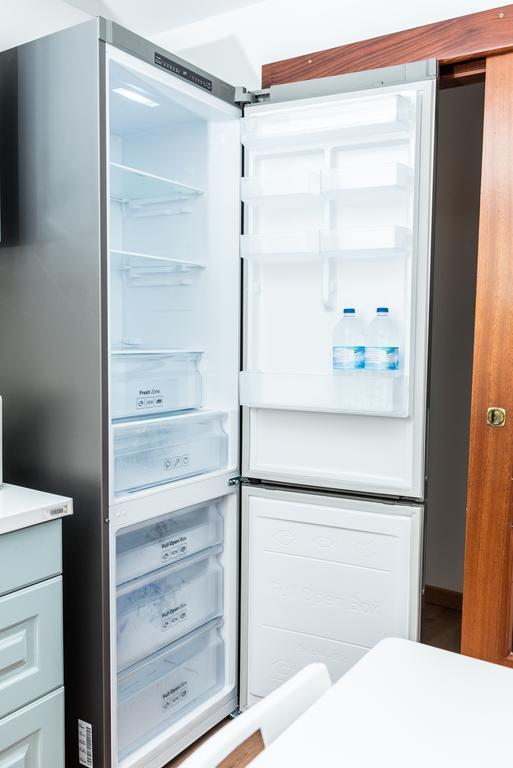 Modern Apartment Playa Валенсия Екстериор снимка